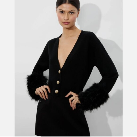 Alice and Olivia Bradley Faux Fur Cuff Wool Blend Crop Cardigan - Picture 2 of 12